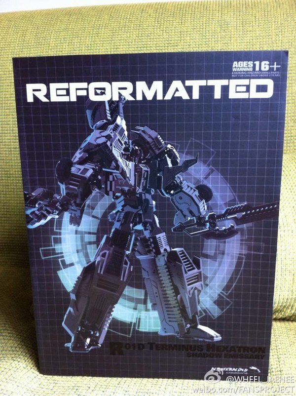 Unboxing Terminus Hexatron Shodow Emassary Limited Edition Figure From Mastermind Creations  (1 of 17)